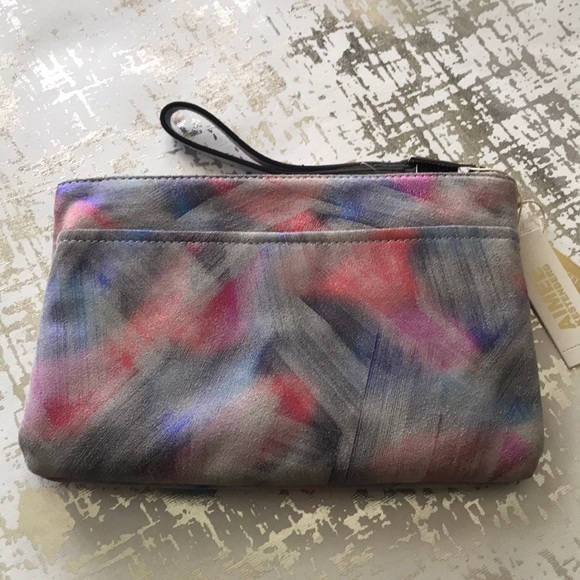 NWT Aimee Kestenberg Wristlet/Clutch -2ways 2wear! - Picture 3 of 8